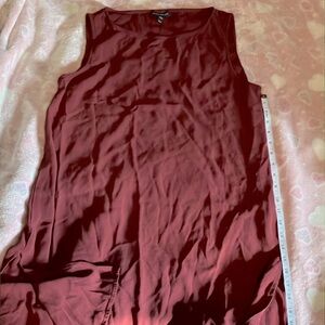 Eileen Fisher 100% silk sleeveless tunic Medium Burgundy Side Slits